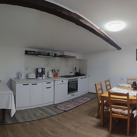 Casa De Oaspeti Laura Rîşnov 외부 사진