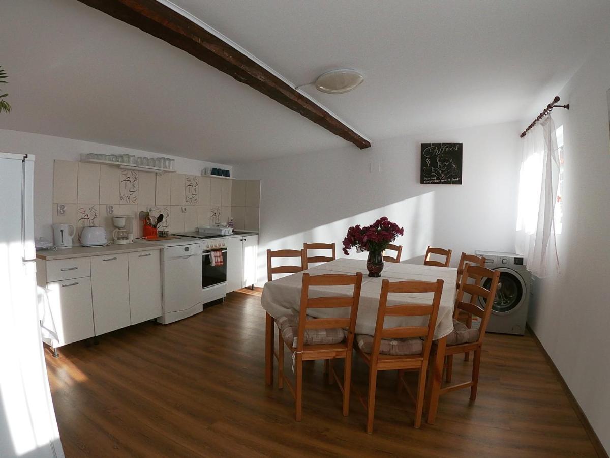 Casa De Oaspeti Laura Rîşnov 외부 사진